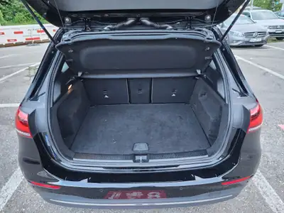 Mercedes-Benz B 220 4MATIC — Monospace premium avec transmission intégrale et seulement 59'200 km — cruscotto