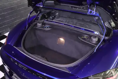 Porsche 718 Boxster 4.0 Spyder — Cabriolet haute performance, 21 000 km seulement — Thumbnail 15