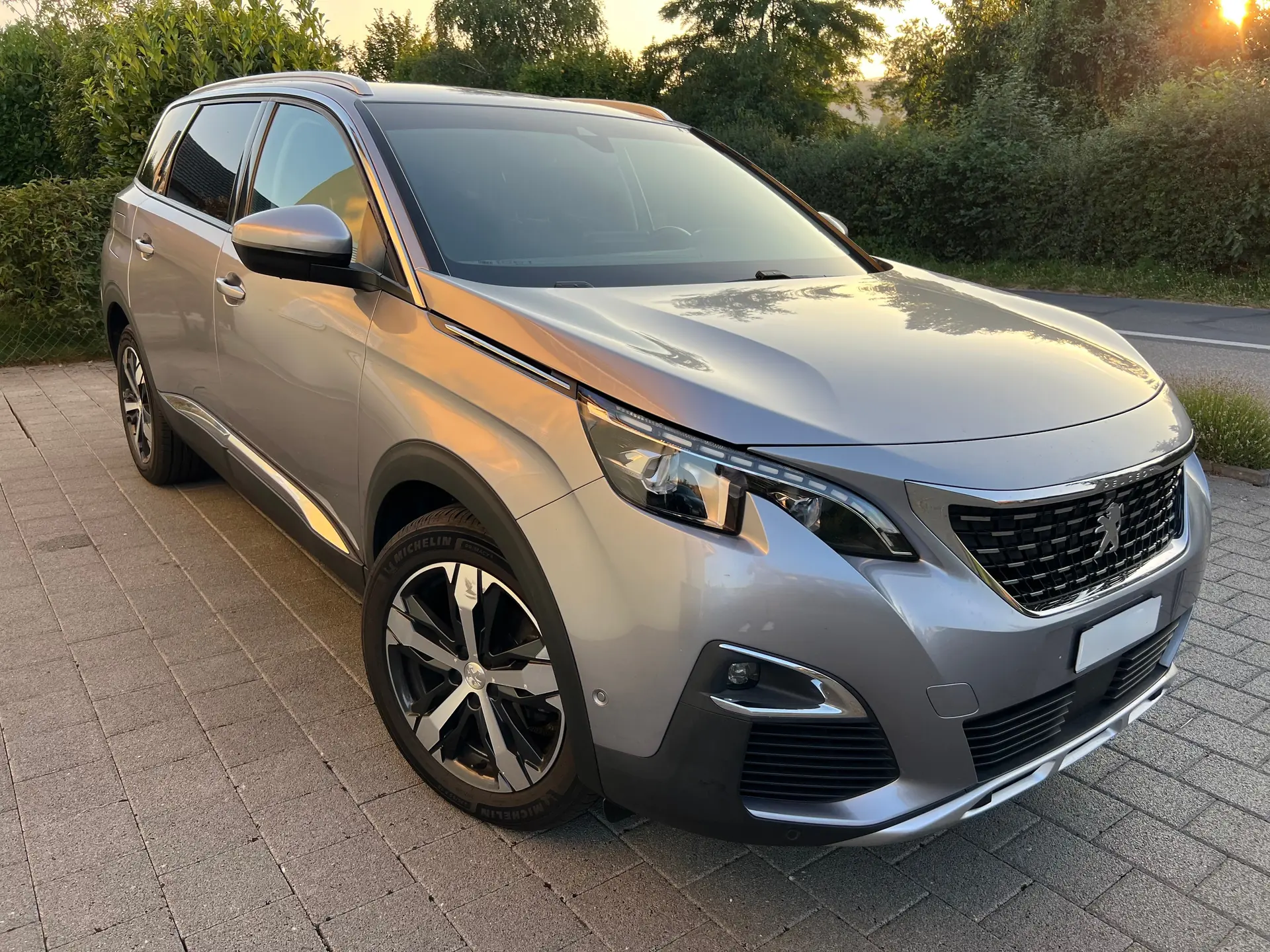 Peugeot 5008 2017 occasion Vinelz — 3