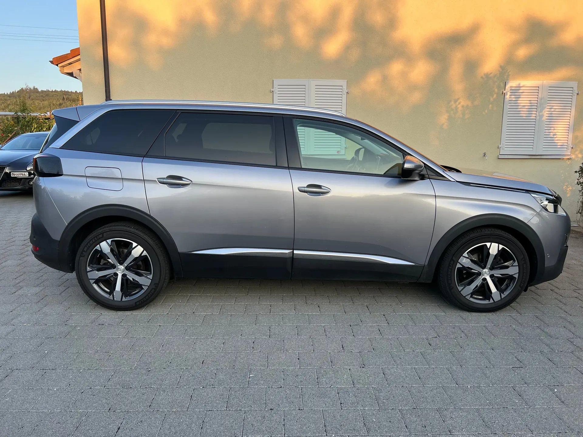 Peugeot 5008 2017 occasion Vinelz — 4