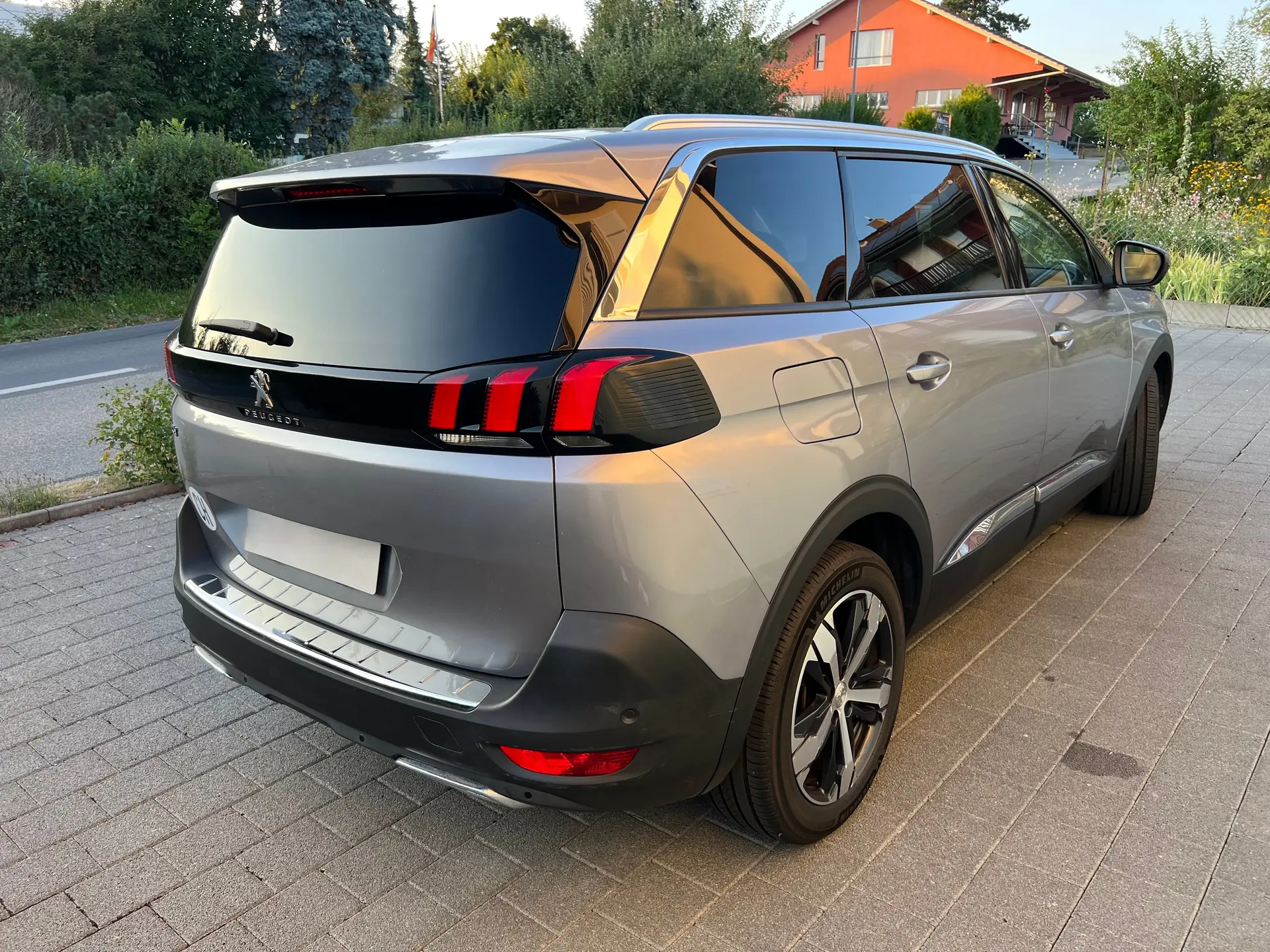 Peugeot 5008 2017 occasion Vinelz — 5