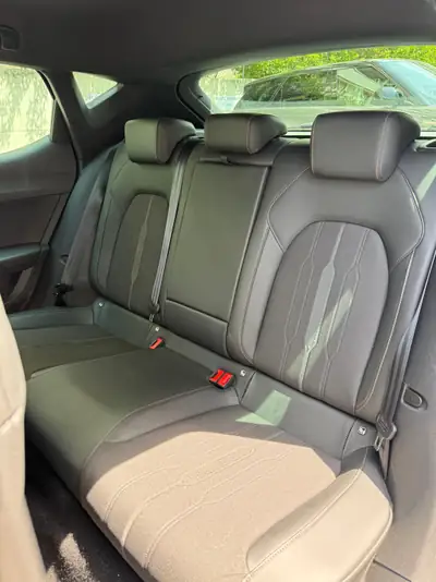 CUPRA Leon VZ 2.0 TSI — 300 ch, première main, full assistance de conduite — Miniature 13