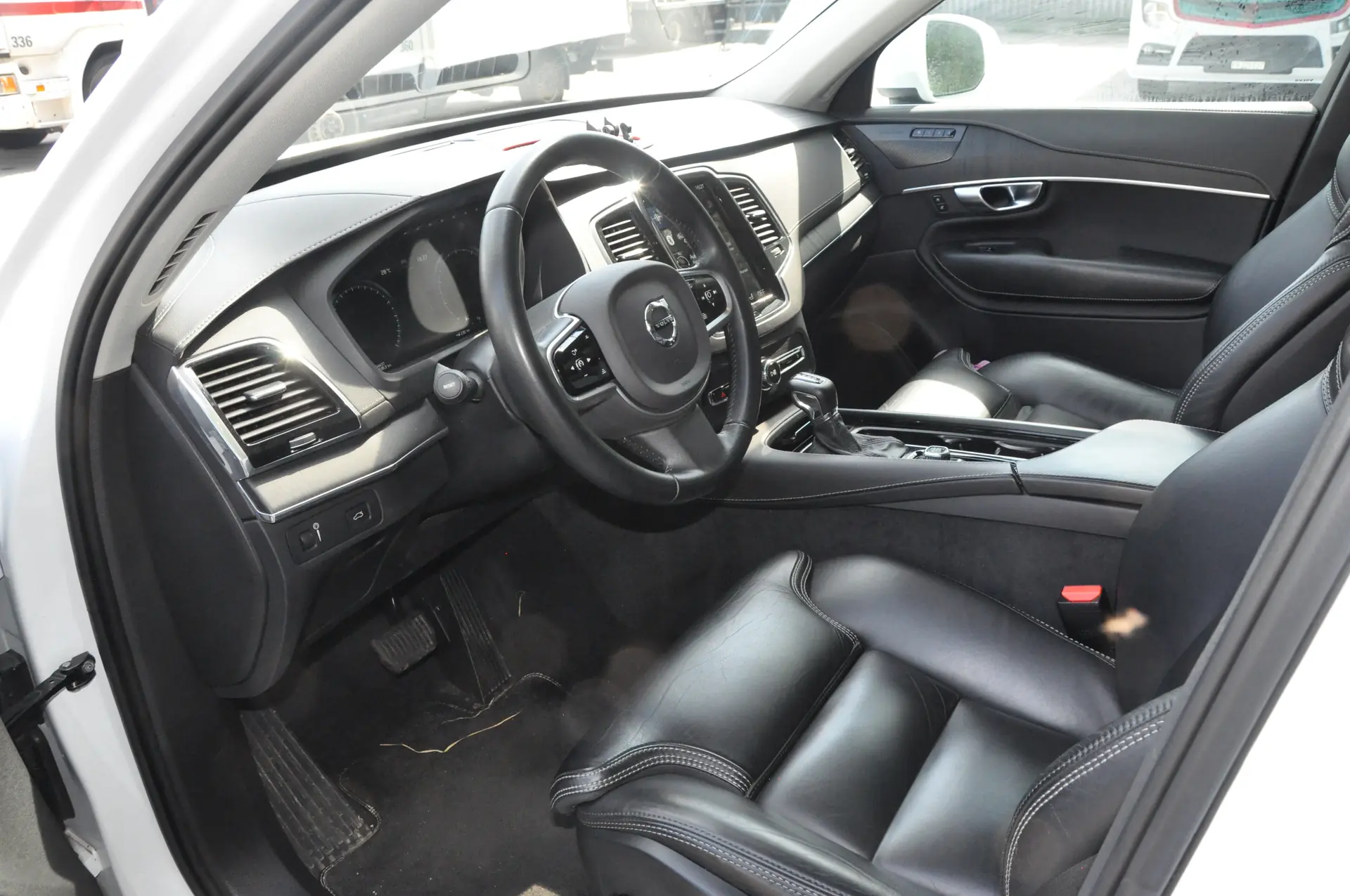 Volvo XC90 2019 occasion La Chaux-De-Fonds — 4