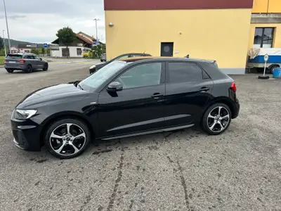 Audi A1 Sportback 30 TFSI S Line — Citadine dynamique, 5 200 km seulement — Thumbnail 8