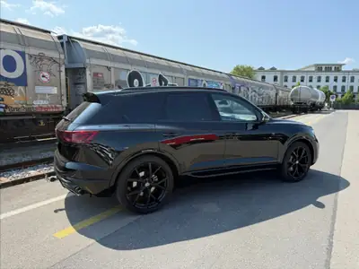 VW Touareg 3.0 TDI R Line — SUV premium diesel, 48 000 km, garantie constructeur — Detail