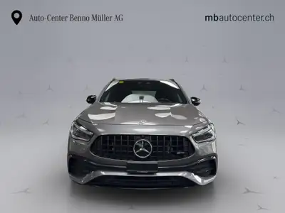 Mercedes-Benz GLA 35 AMG 4matic — SUV compact haute performance, 32000 km seulement — Miniature 8