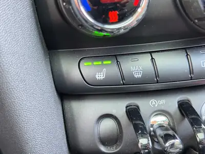 MINI Cooper Steptronic — Citadine urbaine dynamique, entretien inclus et faible kilométrage — Miniatur 23