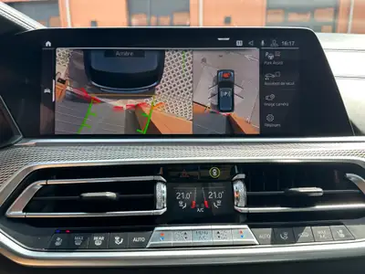 BMW X5 xDrive 40i M-Sport — SUV 7 places premium, toit panoramique et suspension pneumatique — Miniature 20