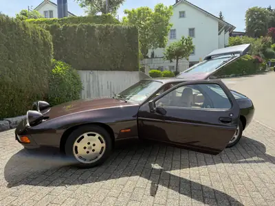 Porsche 928 S4 — Coupé sportif des années 80, fraîchement certifié Youngtimer — côté