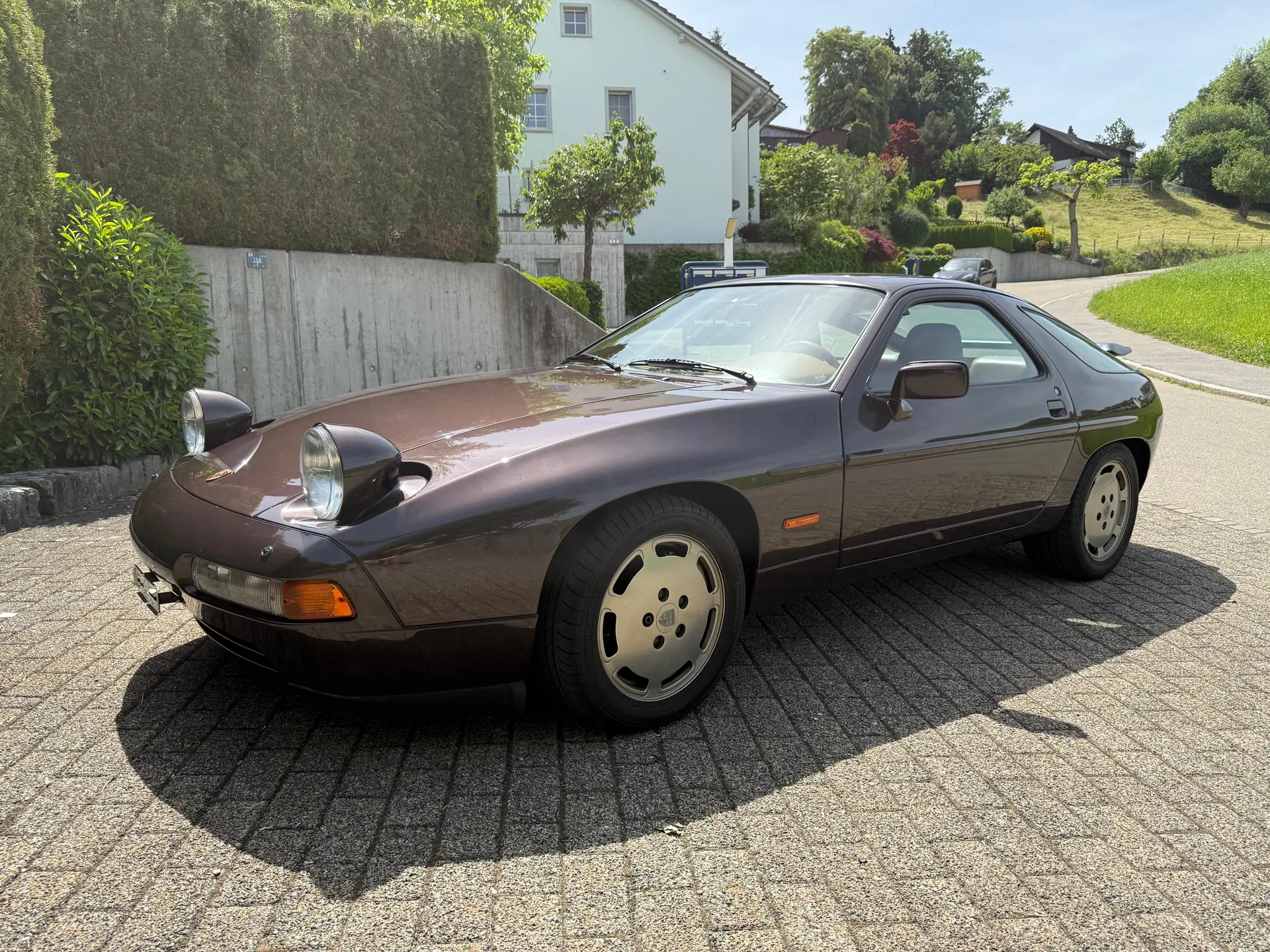 Porsche 928 S4 — Coupé sportif des années 80, fraîchement certifié Youngtimer