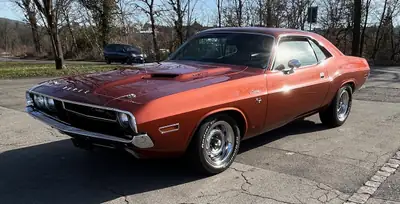 DODGE Challenger R/T 440 Magnum 1970 — Muscle car légendaire, matching numbers — côté