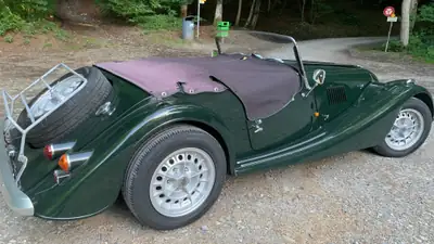 Morgan Plus 8 Roadster 1989 — Légende britannique, British Racing Green authentique — Miniature 10