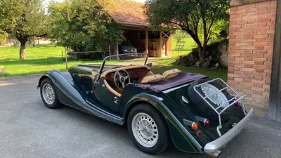 Morgan Plus 8 Roadster 1989 — Légende britannique, British Racing Green authentique — Miniature 19