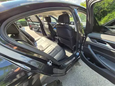 BMW 530d xDrive Sport Line — Diesel performant, 99'000 km, équipement premium — Miniatur 10