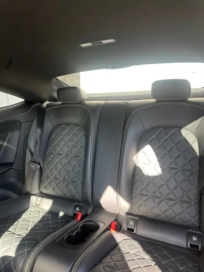 Mercedes-Benz C 63 AMG S Edition 1 — Coupé haute performance, 510 ch sans filtre à particules — Thumbnail 10