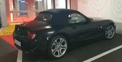 BMW Z4 2.0i Roadster 2009 — Cabriolet sportif, très peu kilométré, état impeccable — Miniature 14