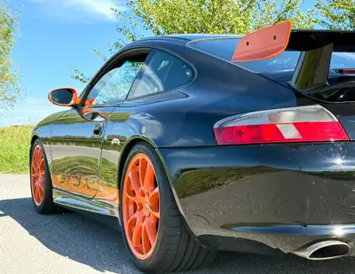 Porsche 911 GT3 2004 — Légendaire sportive, 381 ch et boîte manuelle — Seitenansicht
