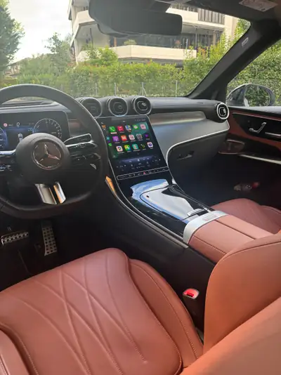 Mercedes-Benz GLC 400 e 4Matic — SUV hybride rechargeable, 381 ch et faible kilométrage — Innenraum