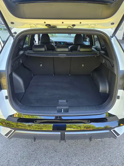 Hyundai Tucson 1.6 TGDI HEV N Line 4WD — SUV hybride rechargé, 6000 km seulement — Miniatur 9