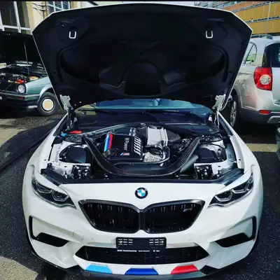 BMW M2 Competition Swiss Performance Pro Edition — Coupé sportif haute performance, 26 500 km seulement — détail