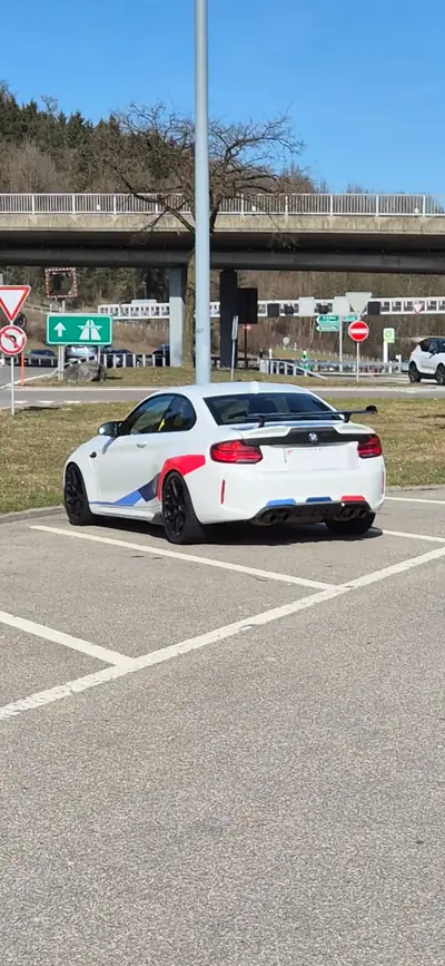 BMW M2 Competition Swiss Performance Pro Edition — Coupé sportif haute performance, 26 500 km seulement — tableau de bord