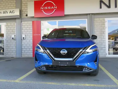 Nissan Qashqai 1.3 DIG-T MHEV Tekna+ — SUV Hybride 4x4, Edition 90 ans — vue extérieure