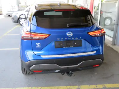 Nissan Qashqai 1.3 DIG-T MHEV Tekna+ — SUV Hybride 4x4, Edition 90 ans — détail