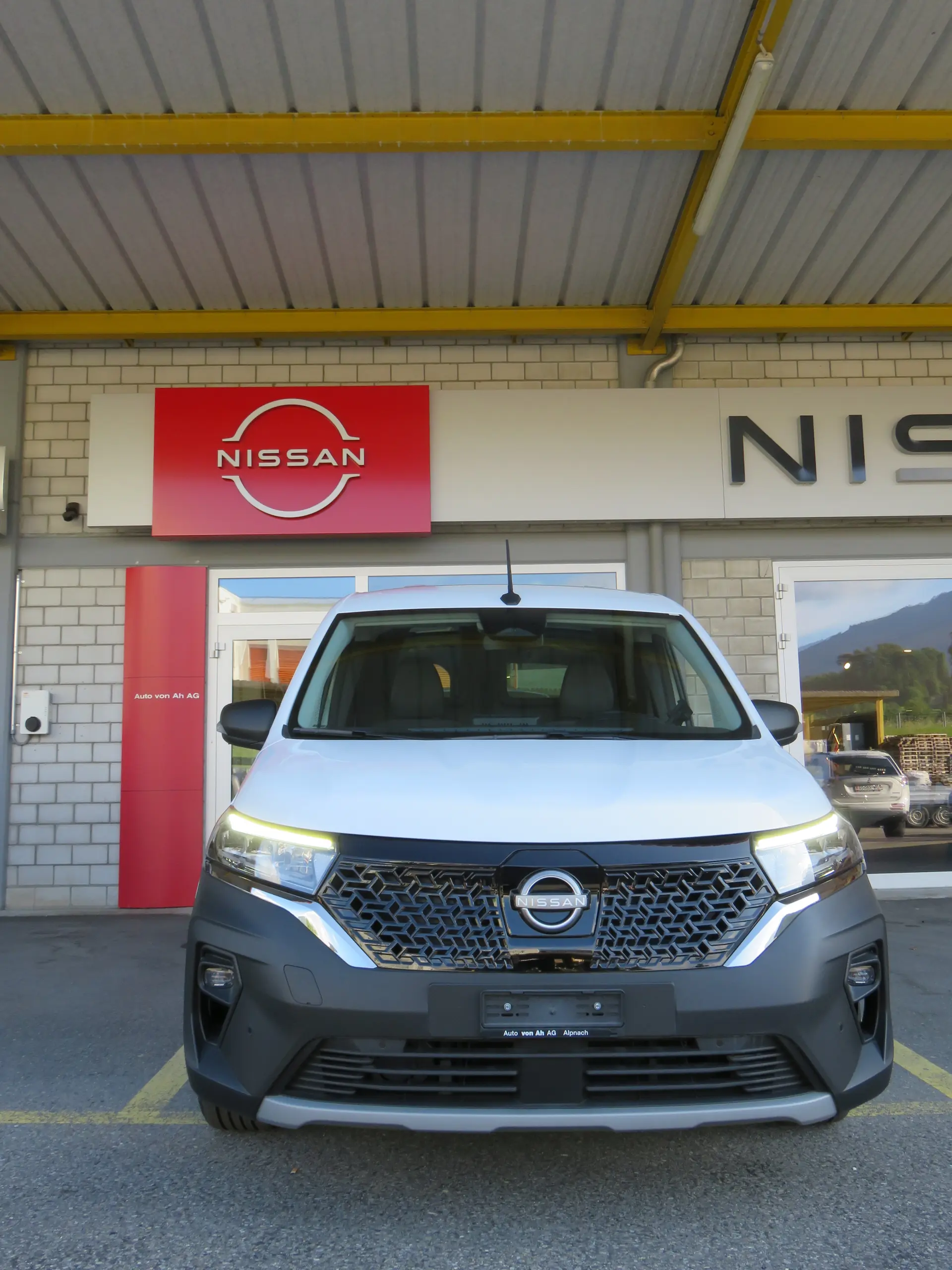 Nissan Townstar EV45 — Électrique 122 ch, kilométrage quasi neuf — Außenansicht