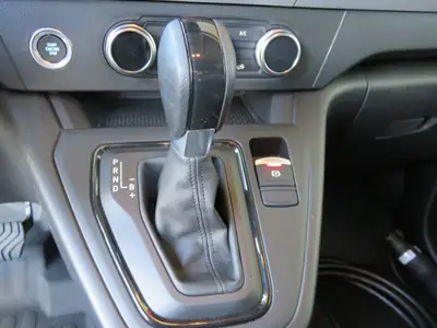 Nissan Townstar EV45 — Électrique 122 ch, kilométrage quasi neuf — Miniatur 14