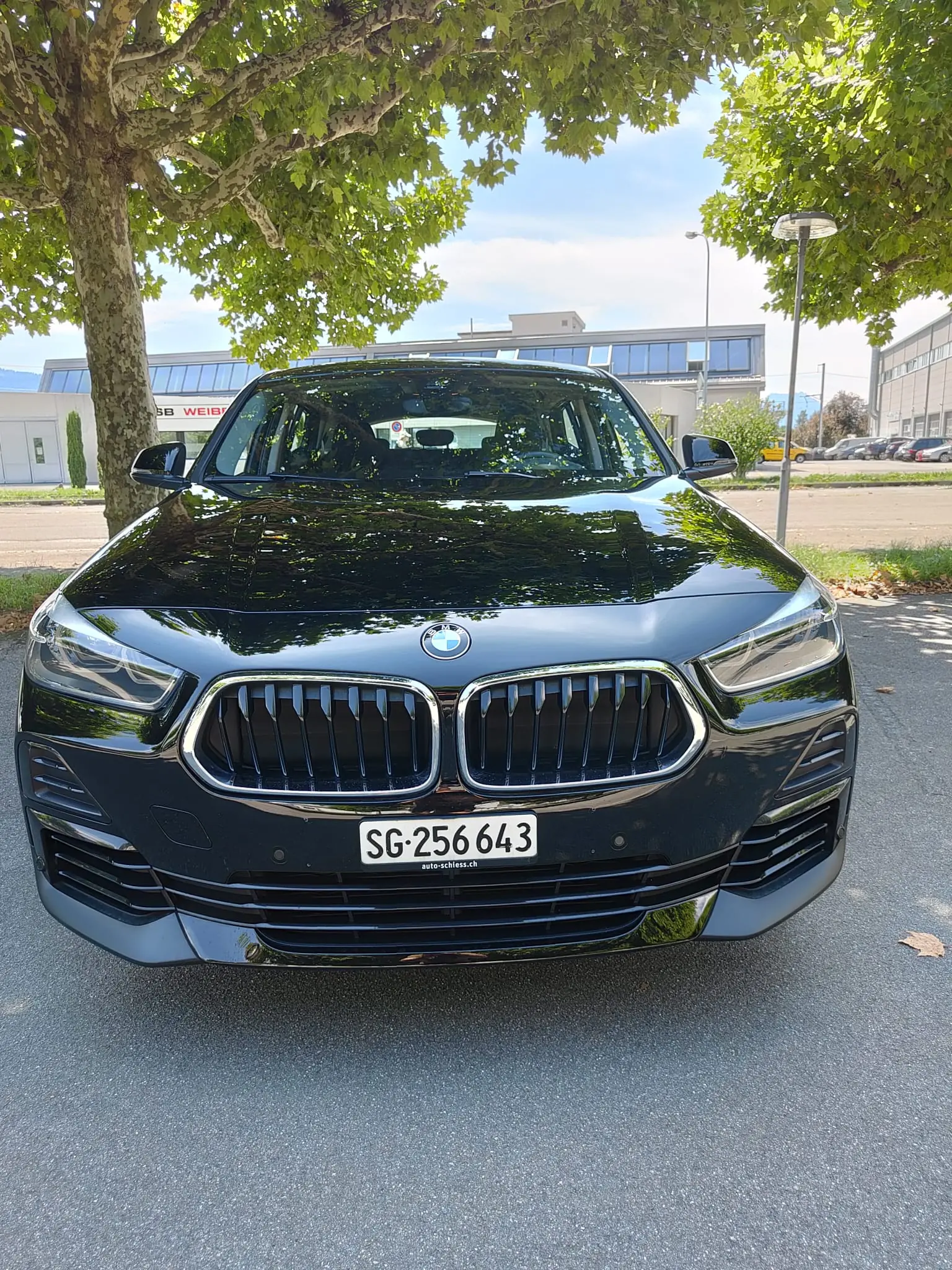 BMW X2 sDrive 18i — Compact SUV urbain, 42 000 km seulement