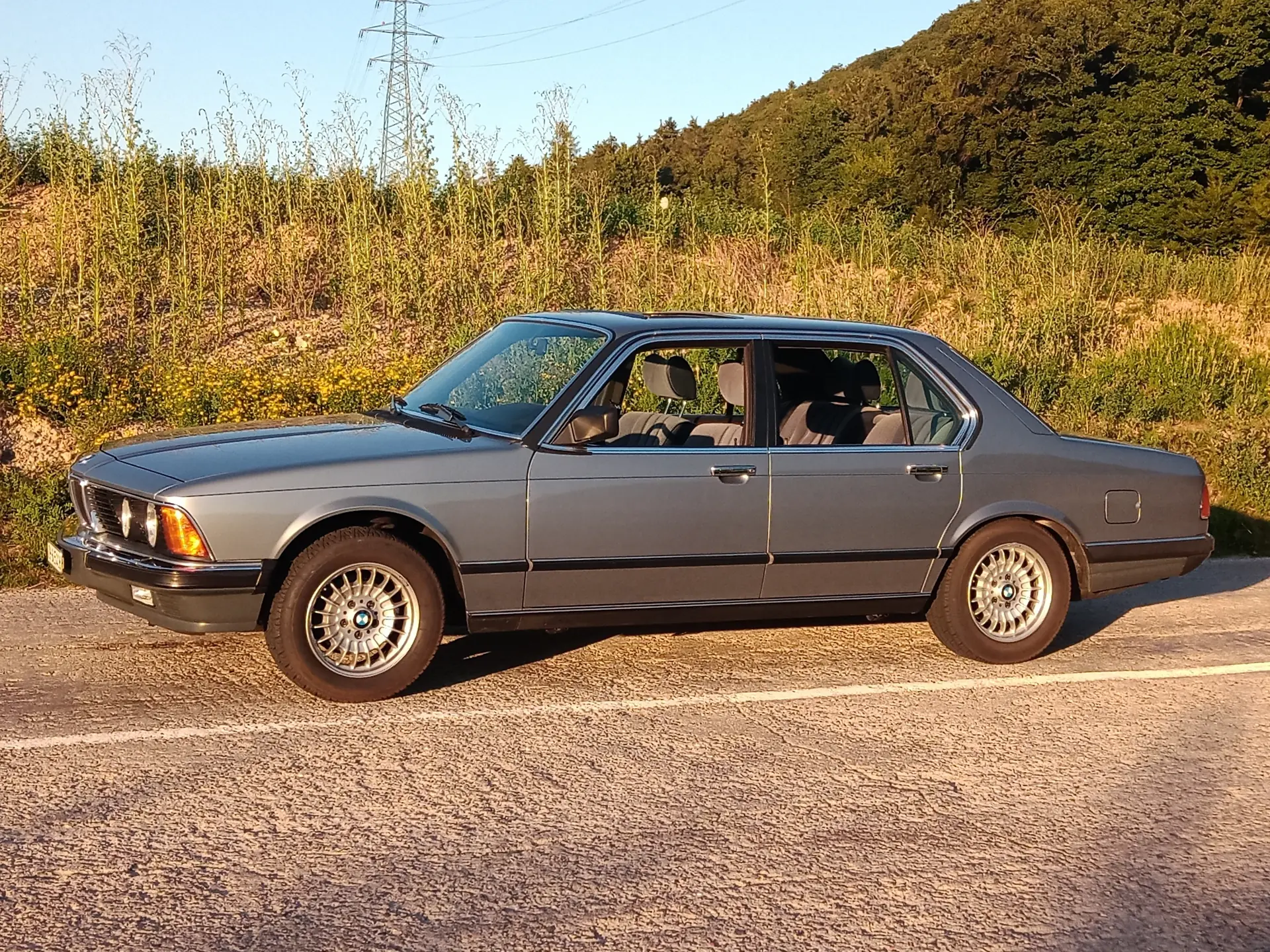 BMW 735 1986 occasion Weiach — 2