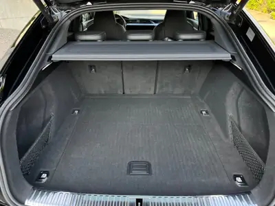 Audi e-tron S Sportback quattro — SUV électrique 503 ch, garantie usine active — Thumbnail 23
