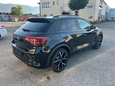 VW T-Roc 2.0 TSI R DSG 4Motion — SUV sportif 300 ch, tout-terrain, très faible kilométrage — dashboard