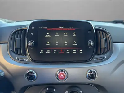 Fiat 500 0.9 TwinAir S — L'icône urbaine économe et bien équipée — Thumbnail 15