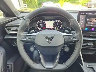 CUPRA Formentor 2.5 TSI 450 ch — SUV coupé haute performance, 4-roues motrices ABT — Miniature 19
