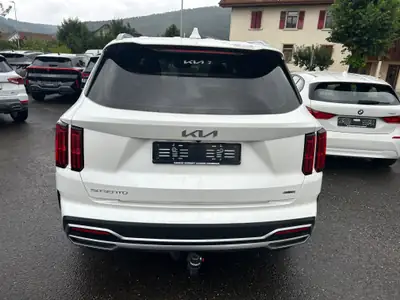 Kia Sorento 1.6 T-GDi HEV — SUV hybride 7 places, 48 800 km seulement — detail