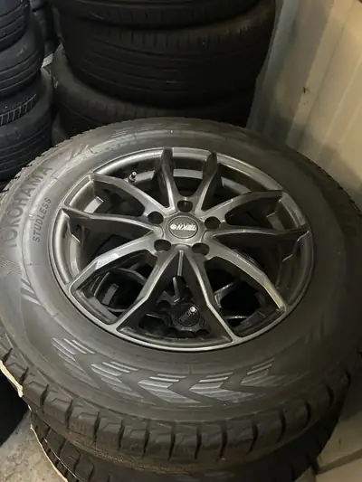 Kia Sorento 1.6 T-GDi HEV — SUV hybride 7 places, 48 800 km seulement — Thumbnail 12