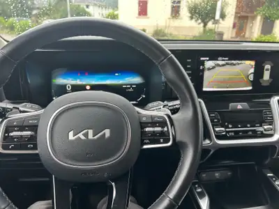Kia Sorento 1.6 T-GDi HEV — SUV hybride 7 places, 48 800 km seulement — Thumbnail 10