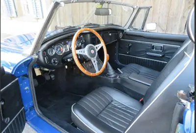 MG MGB Roadster Club Sport 1975 — Classique anglais authentique, 79 500 km — vista posteriore