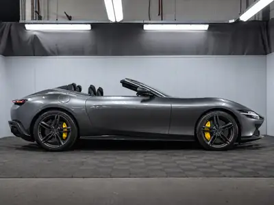 Ferrari Roma Spider 3.9 V8 — Cabriolet italien haute performance, 6000 km seulement — arrière