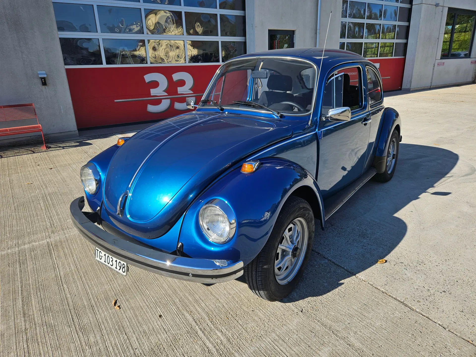 VW Käfer 1303 — L'icône des années 70, restaurée et fiable