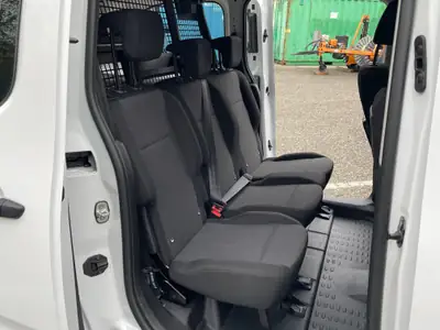 Peugeot Partner Pro DANGEL 4×4 — Utilitaire tout-terrain diesel, 5000 km seulement — Miniatur 7