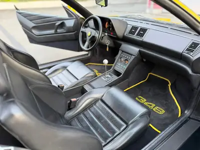 Ferrari 348 TS 1992 — Cabriolet légendaire, moteur V8 atmosphérique, statut de véhicule ancien jusqu'en 2028 — Miniatura 8