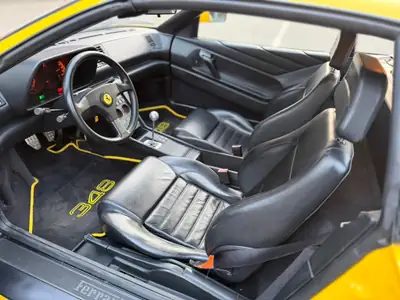 Ferrari 348 TS 1992 — Cabriolet légendaire, moteur V8 atmosphérique, statut de véhicule ancien jusqu'en 2028 — Miniatura 7
