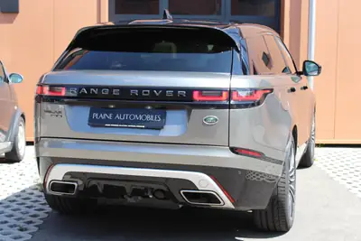 Land Rover Range Rover Velar D 300 First Edition — Diesel premium, toit ouvrant et caméra 360° — Miniature 7