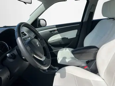 Suzuki Swift 1.2i GL Top — Citadine agile et fiable, sans accident — Miniature 8