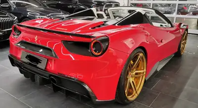 Ferrari 488 Spider 3.9 V8 NOVITEC — Cabriolet de prestige, 670 ch, véhicule unique — côté