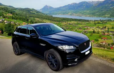 Jaguar F-Pace 2.0d AWD — SUV premium diesel, garantie complète et très bon état — Außenansicht