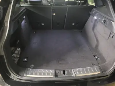 Jaguar F-Pace 2.0d AWD — SUV premium diesel, garantie complète et très bon état — Detail