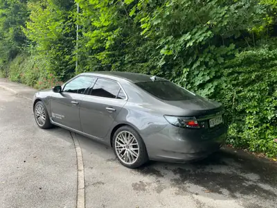 SAAB 9-5 2.0T Vector XWD — Berline suédoise à transmission intégrale — cruscotto